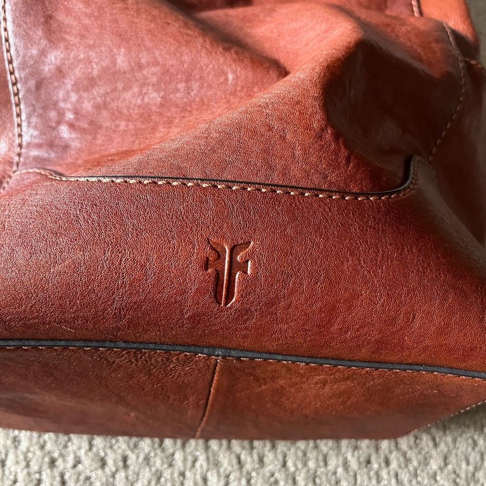 Frye Leather Hobo/Shoulder Bag - Picture 9 of 9